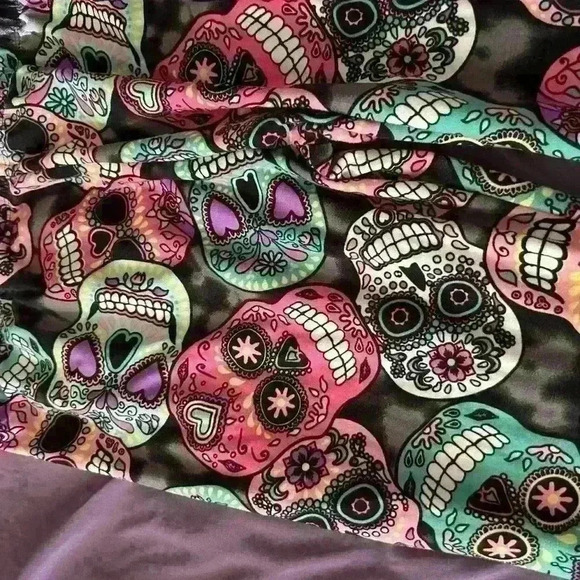 No Boundaries sugar skull leggings multicolor ladies size large  stretchy - Picture 3 of 3